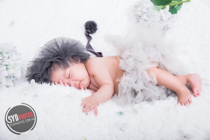 Family Baby Photography In Sydney | Family Baby Photoshoot In Sydney