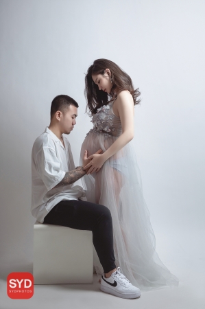 Maternity Photography In Sydney | Maternity Photoshoot In Sydney