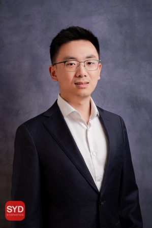 LinkedIn Photo